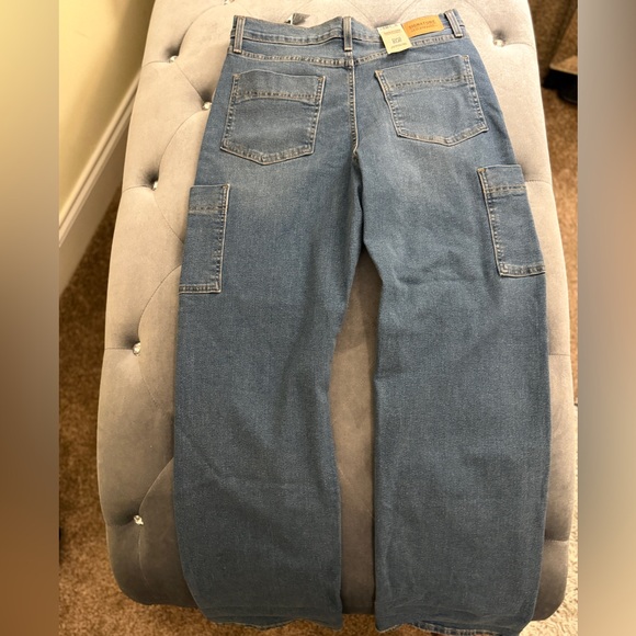 Brand New Levi Strauss Signature WideLeg Cargo Denim Jeans–On-Trend & Functional - Picture 2 of 3